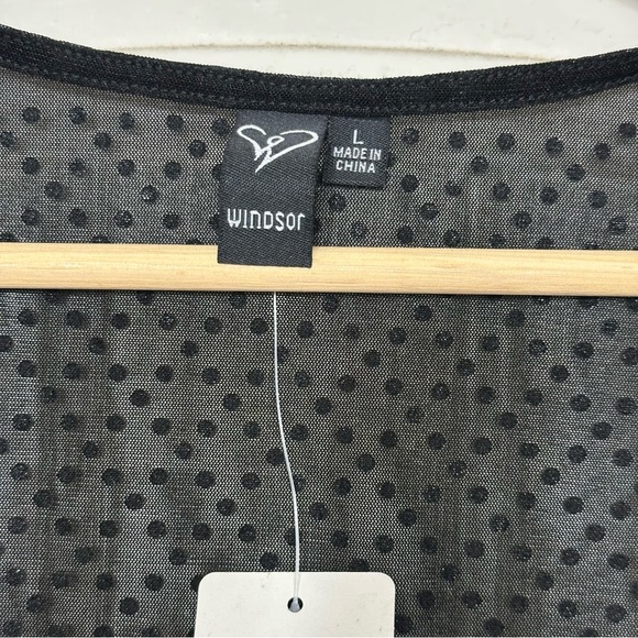 NWT Women’s Windsor Sparkle Bling Sleeveless Black Mesh Pearl Concert Top Large - Picture 5 of 6